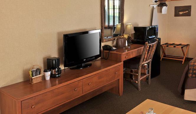 Boarders Inn & Suites By Cobblestone Hotels In Waukon Extérieur photo